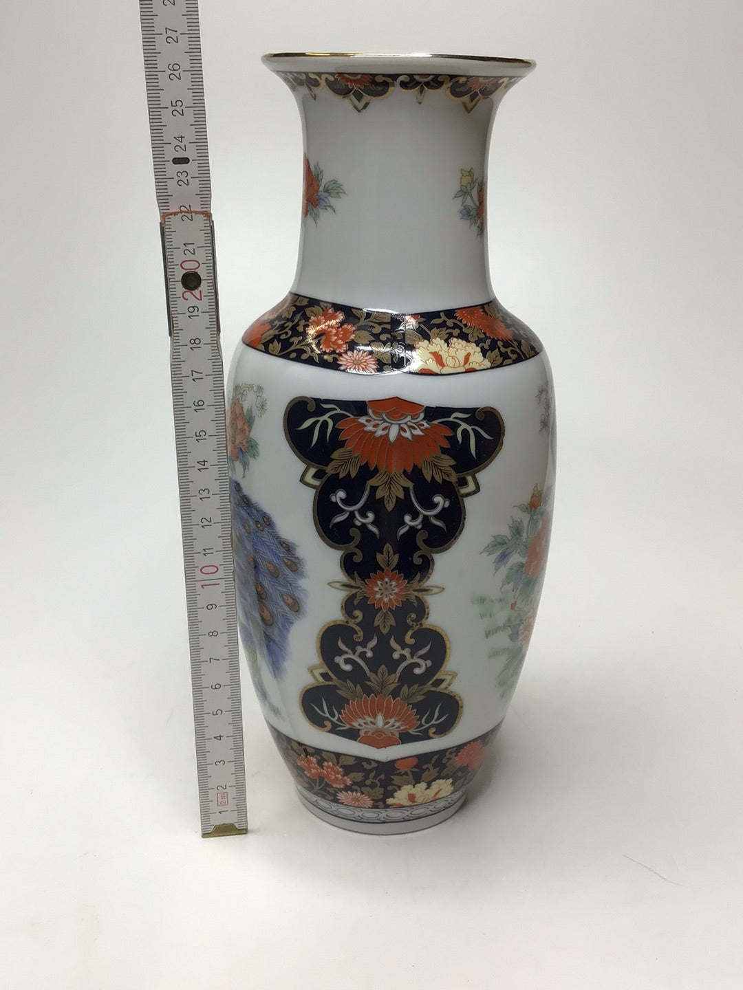 Royal Peacock Japan Vase aus Porzellan
