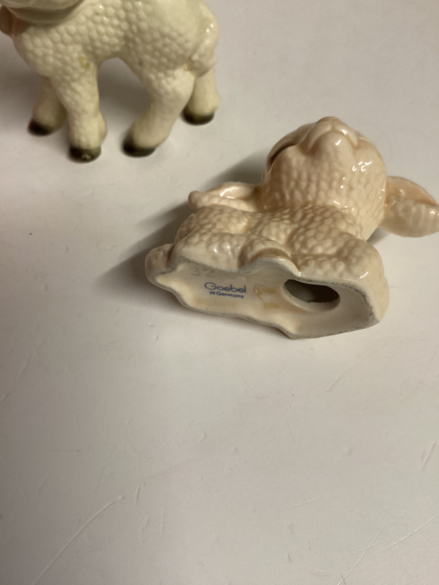 Goebel Lämmchen Paar