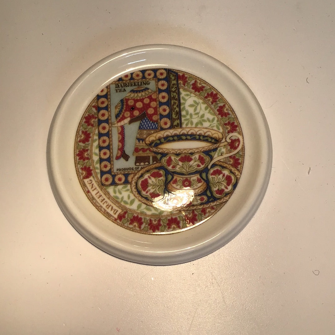 Tassendeckel Porzellan