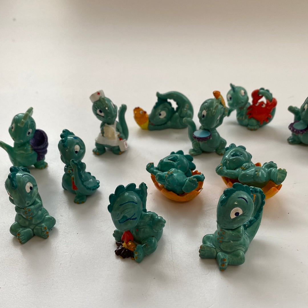 Überraschungsei Dinos Figuren 19 Stück