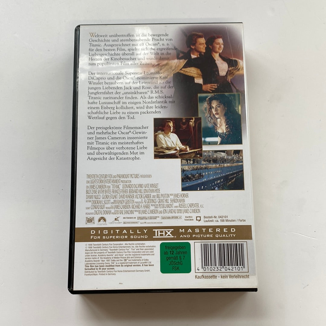 Titanic VHS