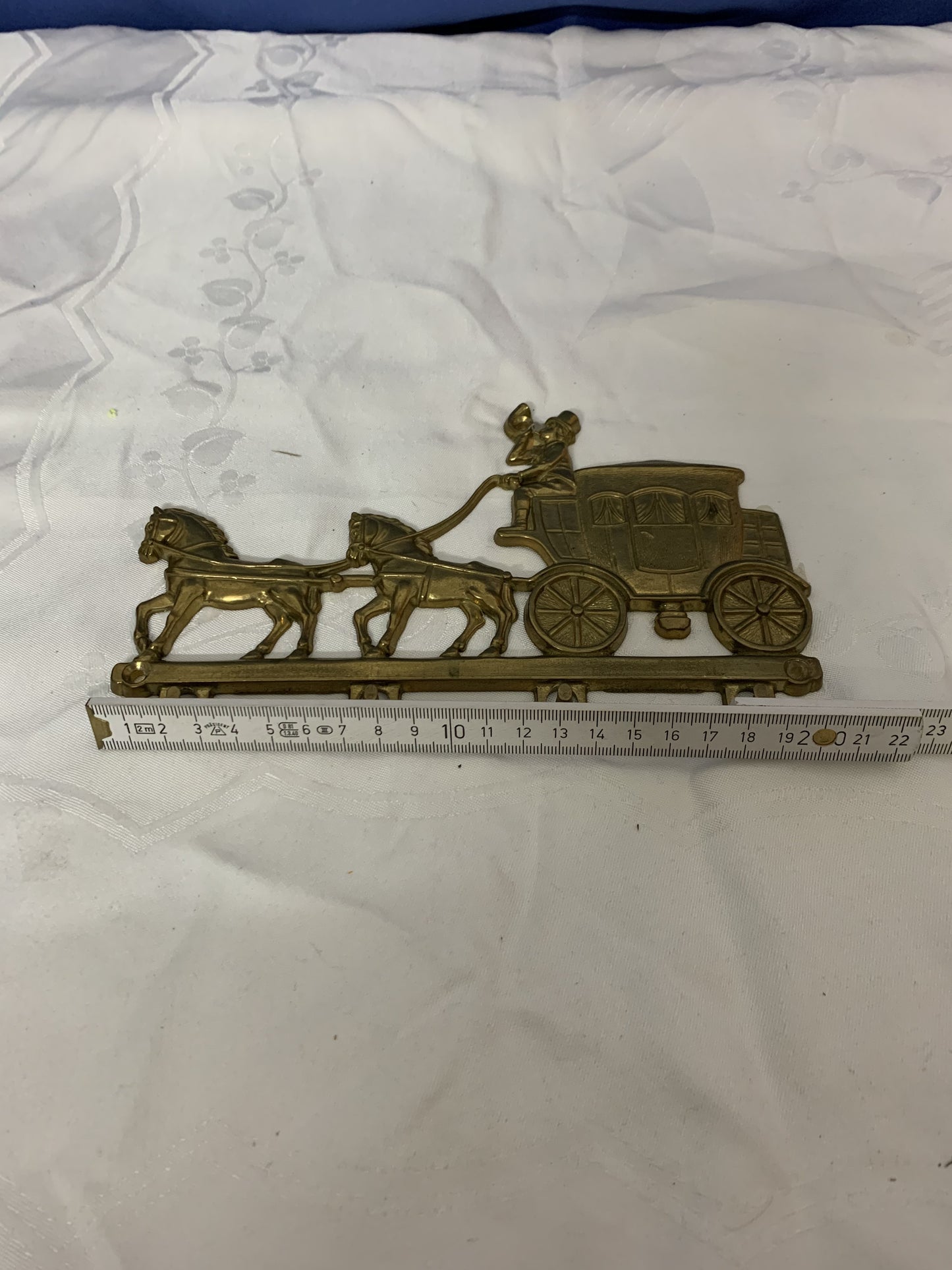 Messing Aufhänger, Vintage Kutsche mit Pferden