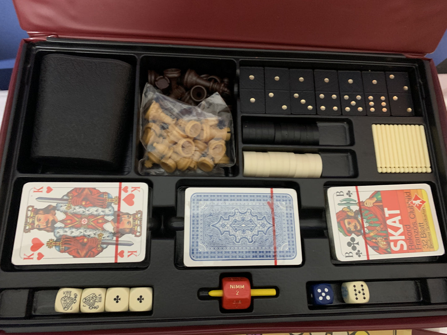 Die große Spielesammlung im Kunstlederkoffer