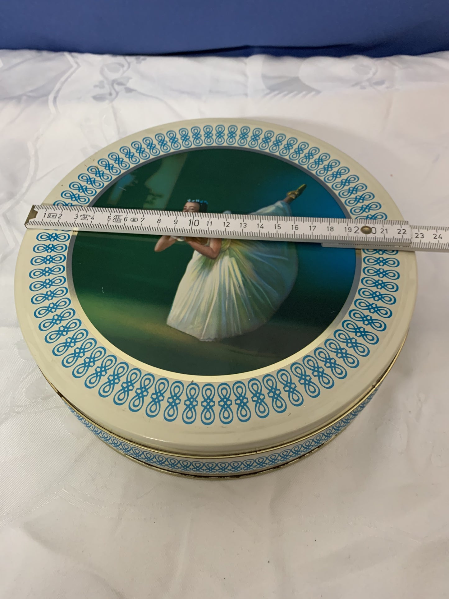 Vintage Ballerina Blechdose