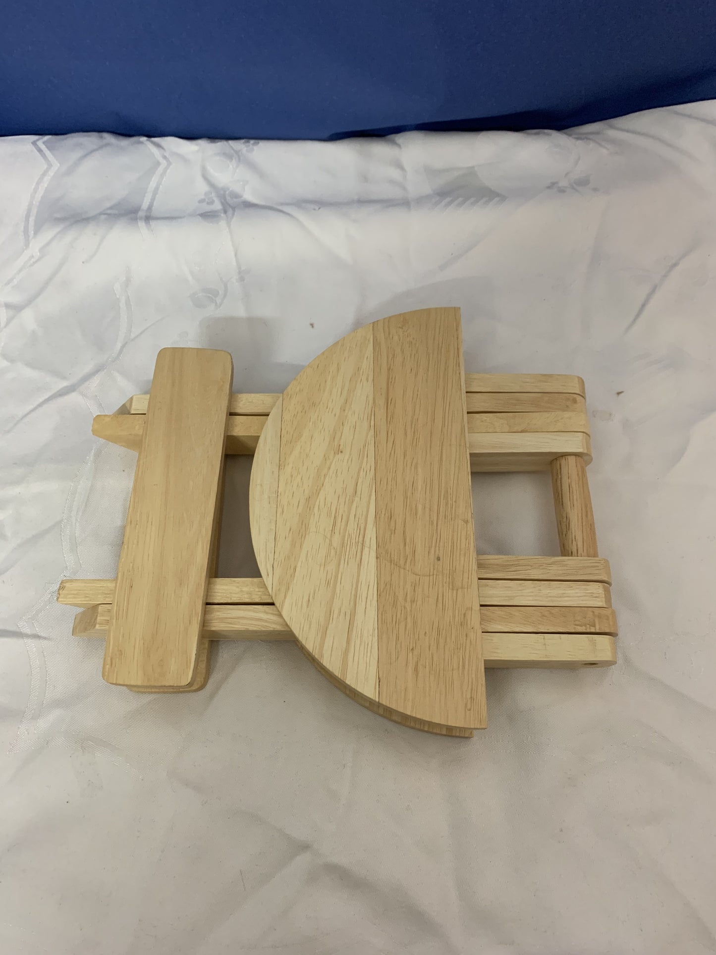 Klein Hocker aus Holz