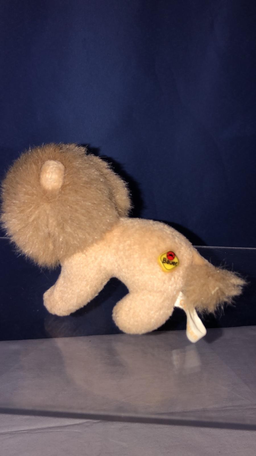 Plüschlöwe