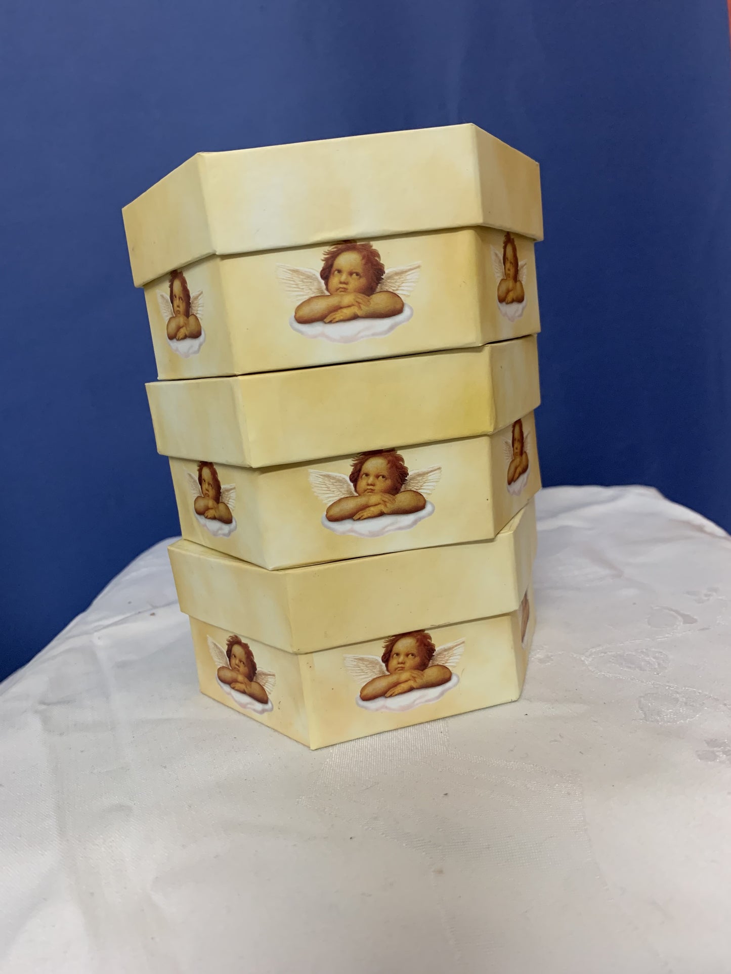 Set Boxen, Sechseck, 3 stk. mit Engel Figur