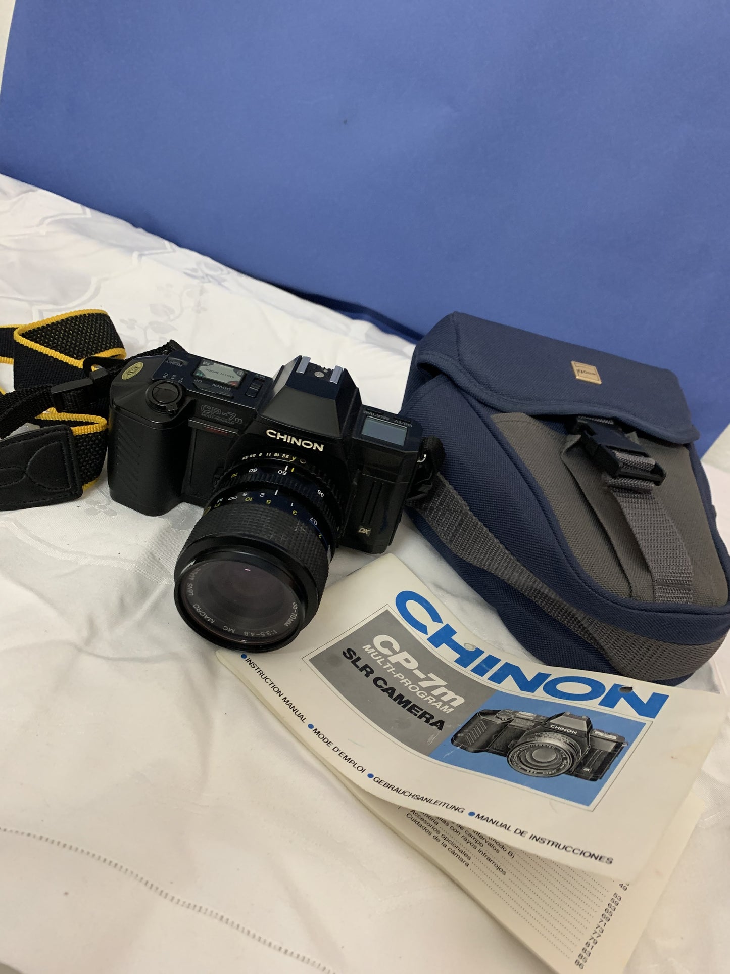 Chinon CP-7m, Multi-Program, 35-70 mm mit Tasche