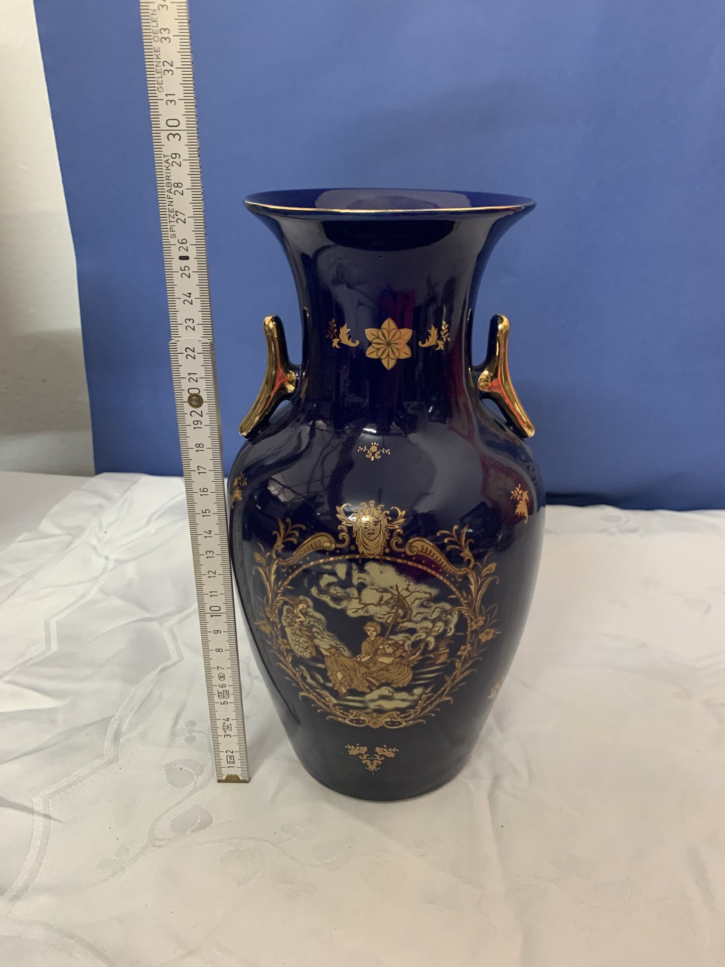 Dekoratives Blumenvase Blau Gold Henkel Porzellan