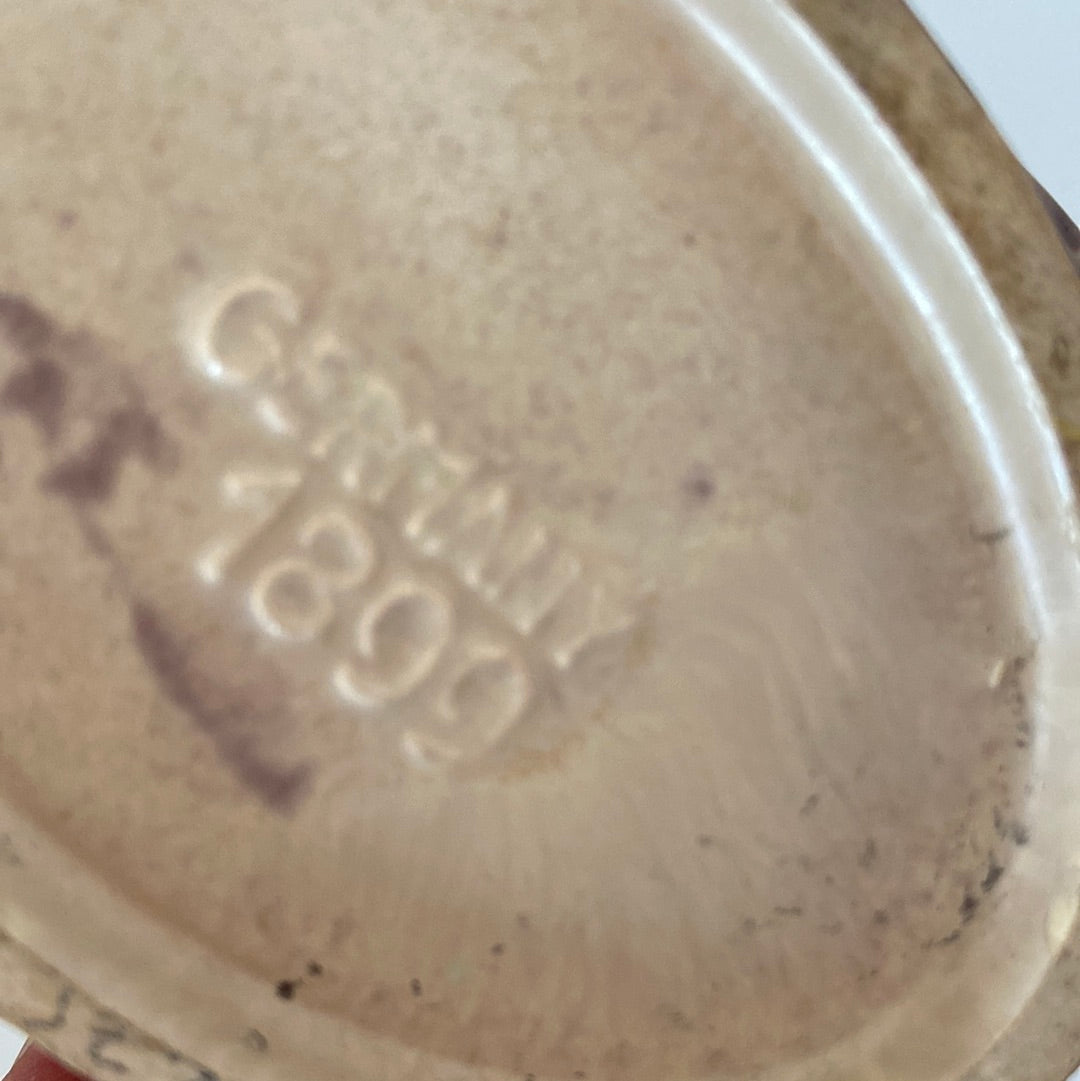 Ceramic Korb Germany 1899