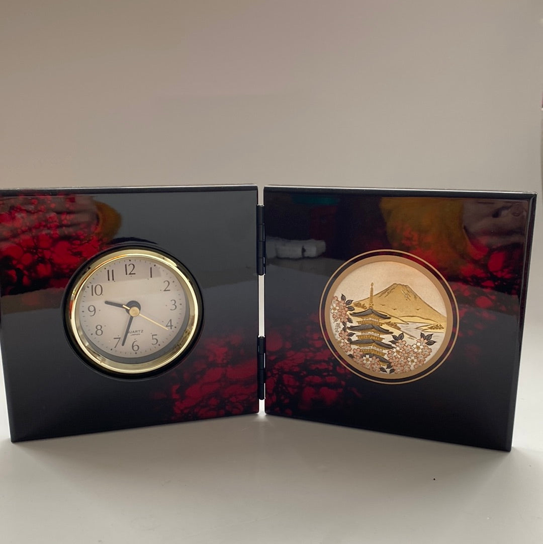 Tisch Uhr Yamanaka Urushi