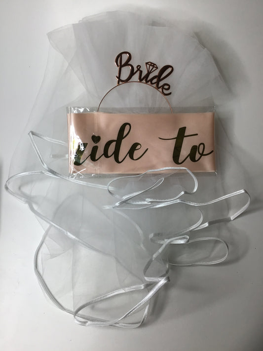 Braut Set, Junggesellenabschied Set, Bride Haarreifen 1 Stück, Brautschleier 1 Stück , Schulterband 1 Stück, Krawatte