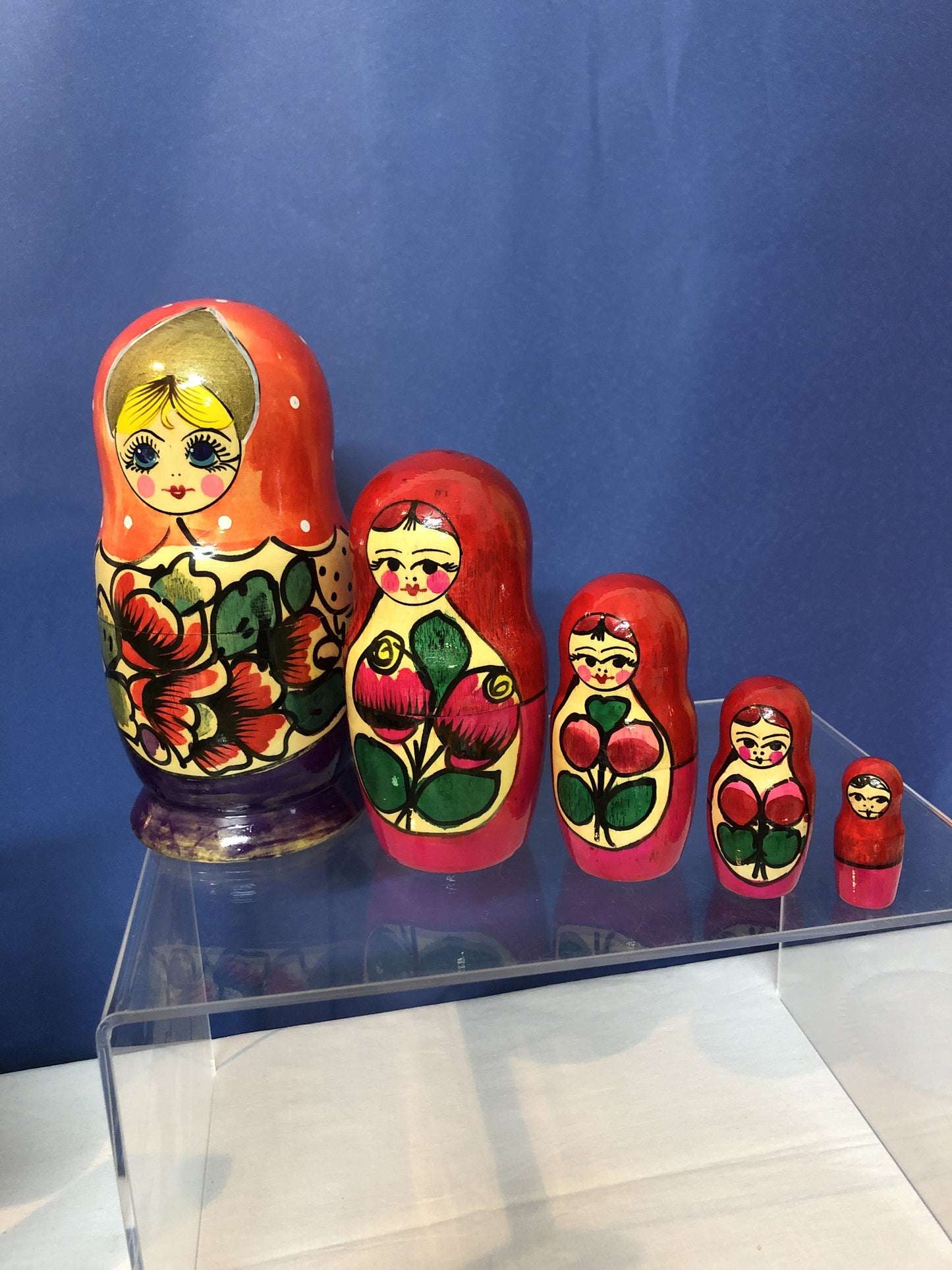 Matröschka russisches Spielzeug aus Holz