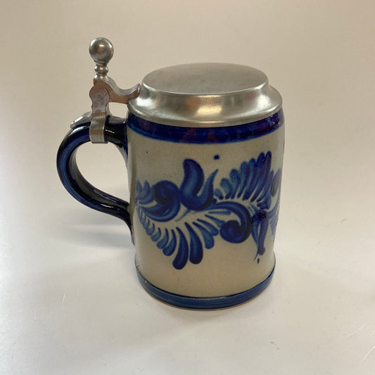 Steinzeug Bierkrug mit Zinndeckel