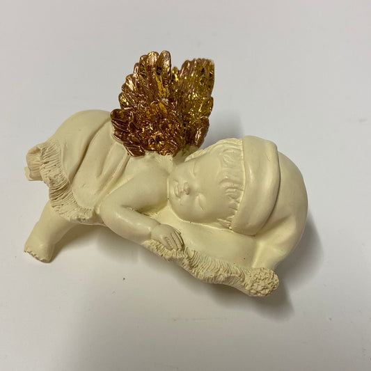 Engel mit goldenen Flügeln vergoldet