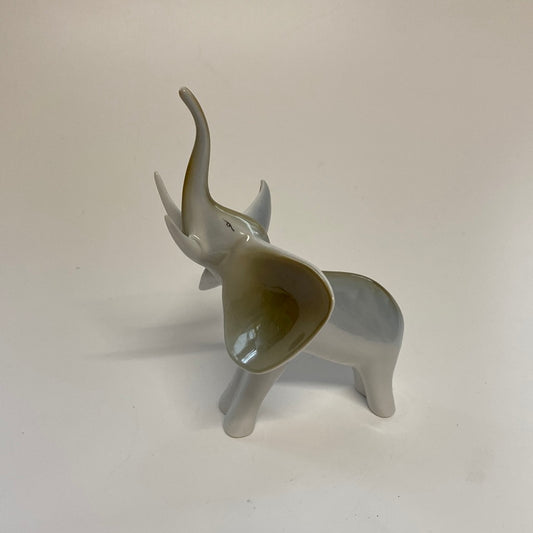 Hollohaza Elefant Hungary 1831 handbemalt